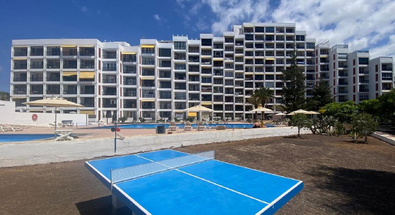 Enjoy The Sea And Pool In Playa De Las Americas Экстерьер фото