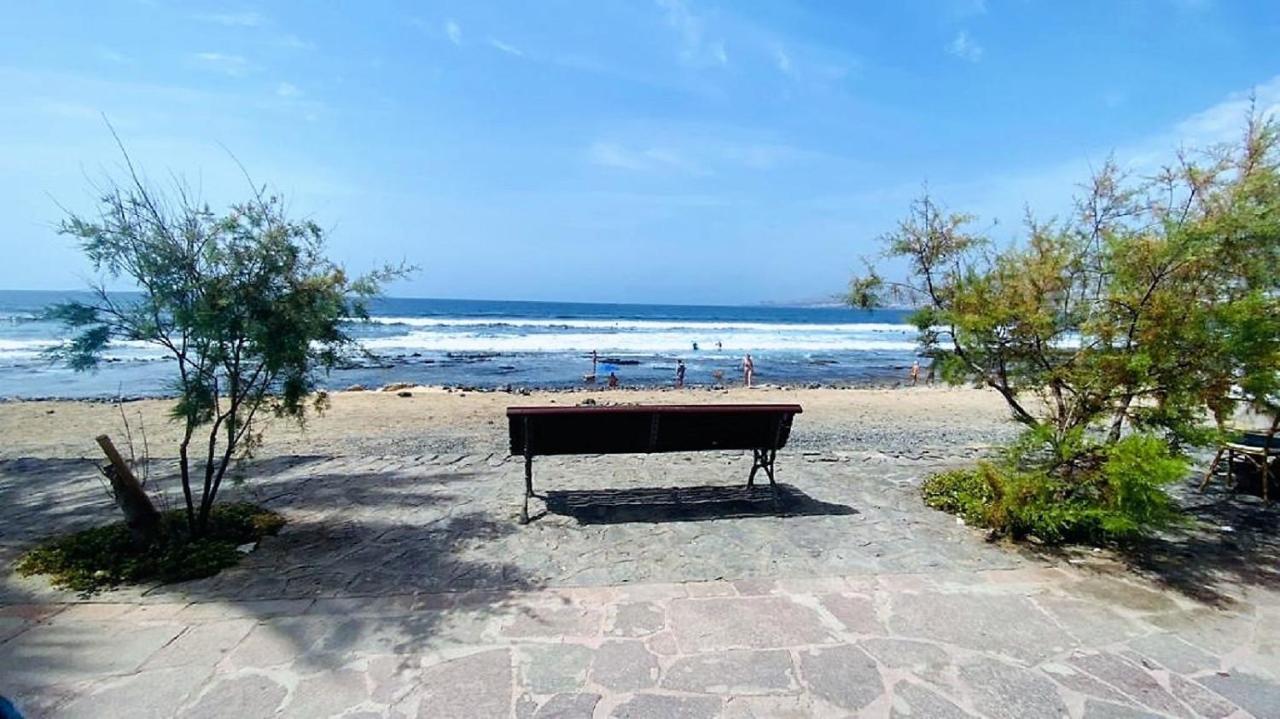 Enjoy The Sea And Pool In Playa De Las Americas Экстерьер фото