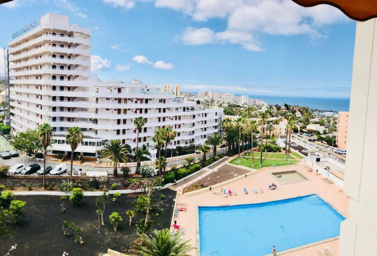 Enjoy The Sea And Pool In Playa De Las Americas Экстерьер фото